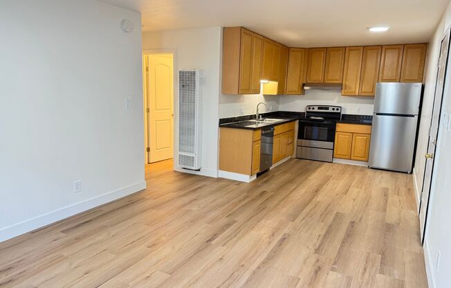 151 (761 Central)