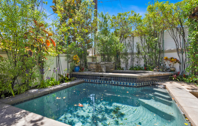 326 ARCADIA AVE