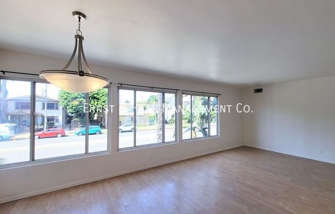 1250 E OCEAN BLVD