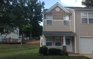 End unit townhome in Stonebrook