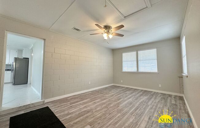 Renovated 3 Bedroom Home in Fort Walton Beach!