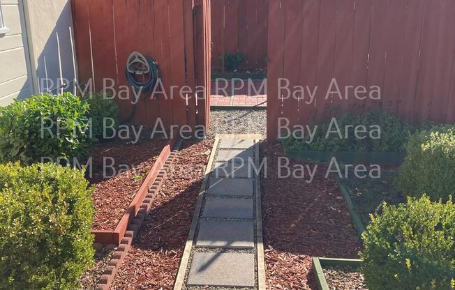 Rent Drop: 3 Bedroom 2 Bathroom San Mateo Duplex with Solar and EV Charging