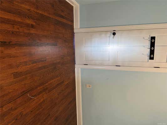 3 beds, 1 bath, $2,800