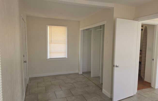 A quaint home offering a convenient location within walking distance to downtown Wickenburg