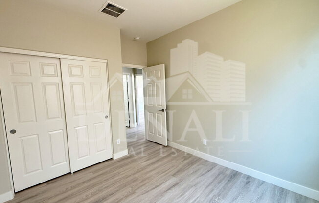 4 beds, 2 baths, 2,271 sqft, $2,095
