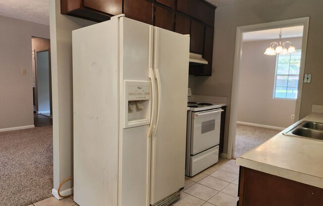 3 beds, 2 baths, $1,800