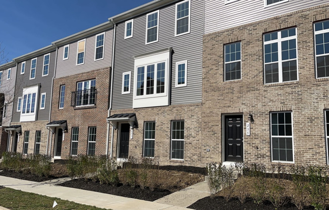 Brand New Townhouse in Cranberry!