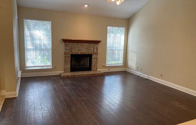 Beautiful Home Available in Cypress Mill!