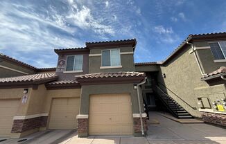 Beautiful 3Bed/2Bath Condo in Sky Pointe Community – Northwest Las Vegas!
