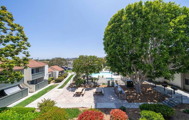 2 beds, 2 baths, 890 sqft, $2,650, Unit 291-01