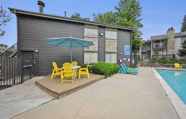 Reflections at Cherry Creek in Aurora, CO Pool