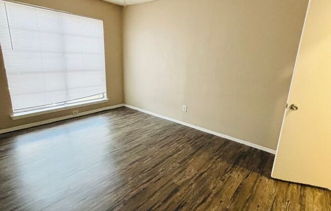 2 beds, 1.5 baths, 1,032 sqft, $1,625, Unit 1059