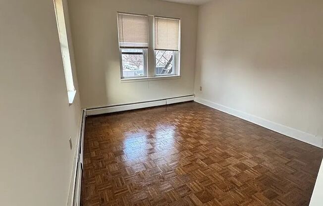 537 Bloomfield