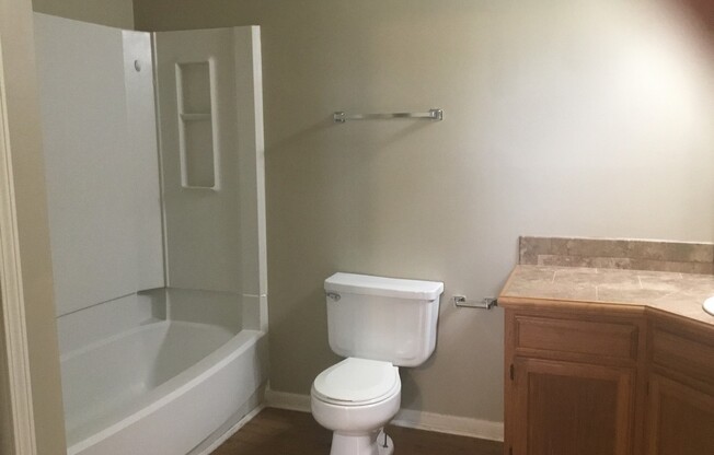 1 bed, 1 bath, 675 sqft, $725, Unit C202