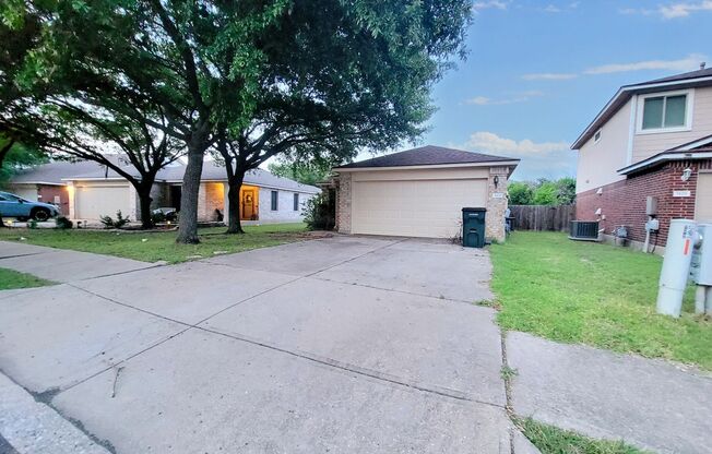 Charming 3/BR 2/BA Single-Level Home in Leander!