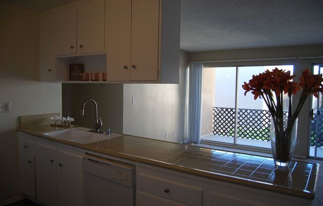 1 bed, 1 bath, 750 sqft, $1,995, Unit Unit 122