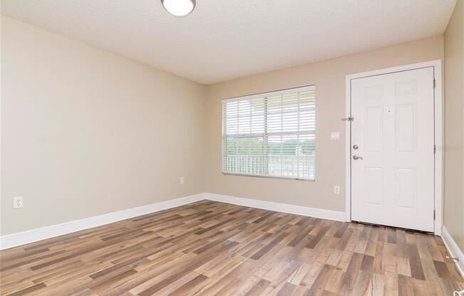 203 Lake Parsons Green #207