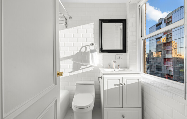 1 bed, 1 bath, 800 sqft, $12,500, Unit 2811