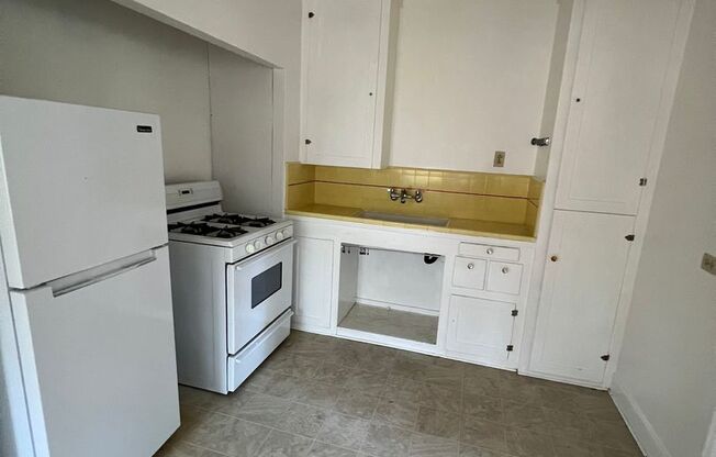 1 bed, 1 bath, $1,350