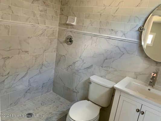 3 beds, 3 baths, 1,275 sqft, $3,350, Unit 1