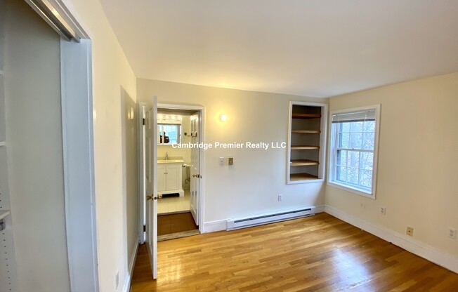 90 PUTNAM AVE