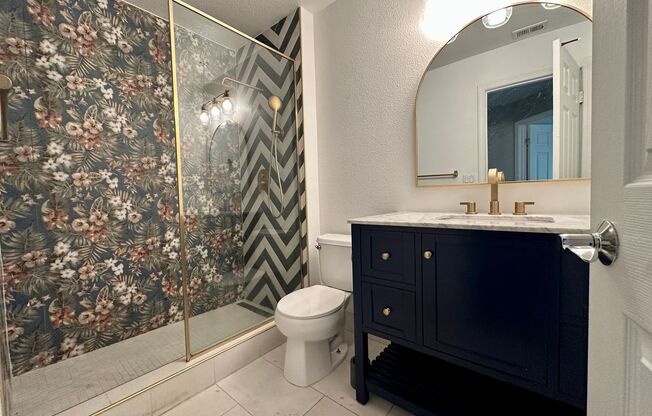 PARKSIDE LUXURY LIVING! CORNER UNIT | MANY UPGRADES