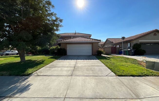 East Palmdale Home