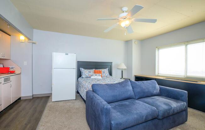 Studio, 1 bath, 385 sqft, $699