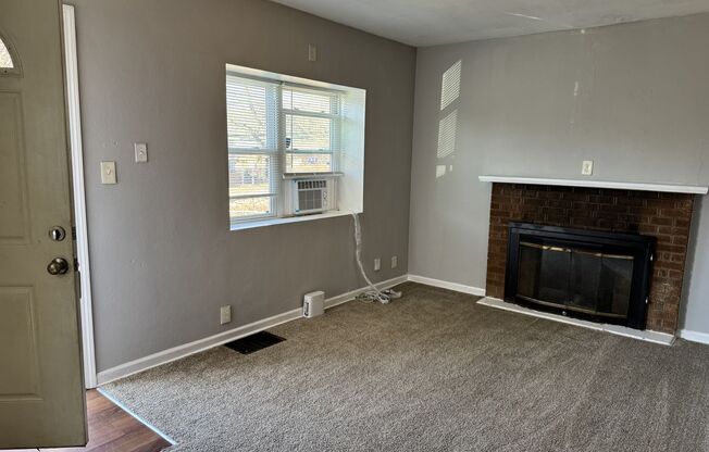 2 beds, 1 bath, $1,145