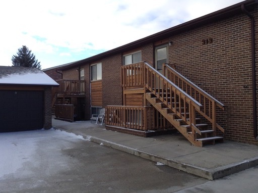 312 Hacker Ct