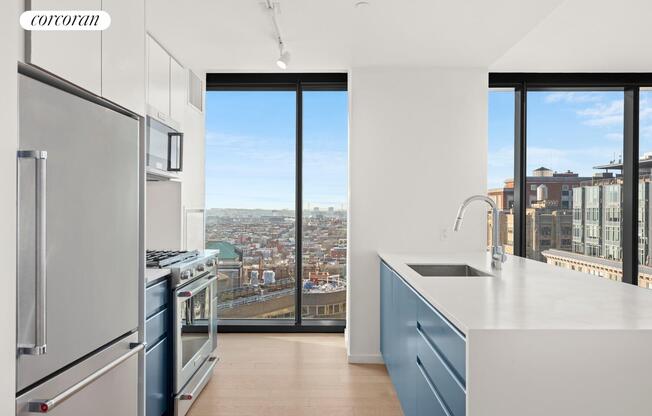 3 beds, 2 baths, $8,891, Unit 19B