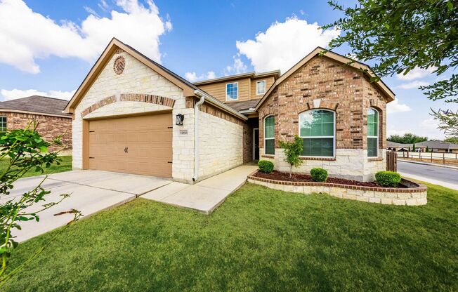 Corner Homesite w/ Extended View