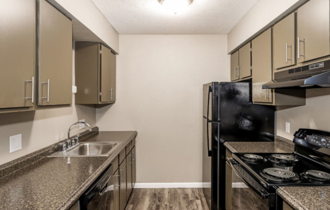 4668 TALMADGE GRN RD