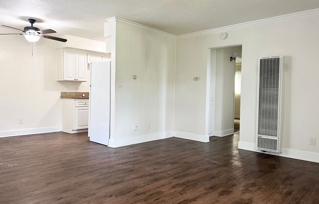 Bright 2 bed 1 bath in Pacific Beach