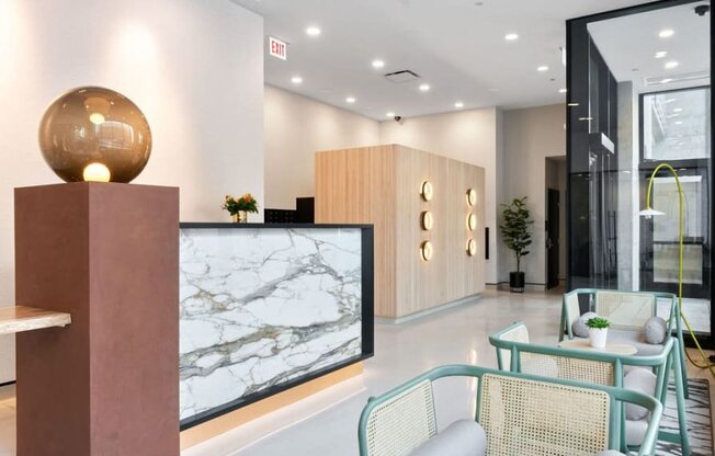 1138 W VAN BUREN
