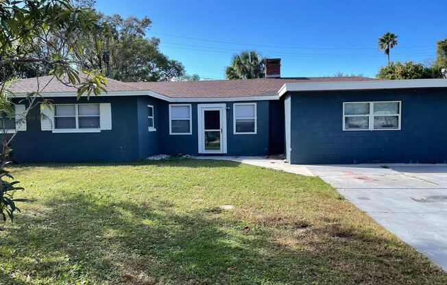 Charming 2-Bedroom Duplex with All Utilities Included – Near Disney Parks!
