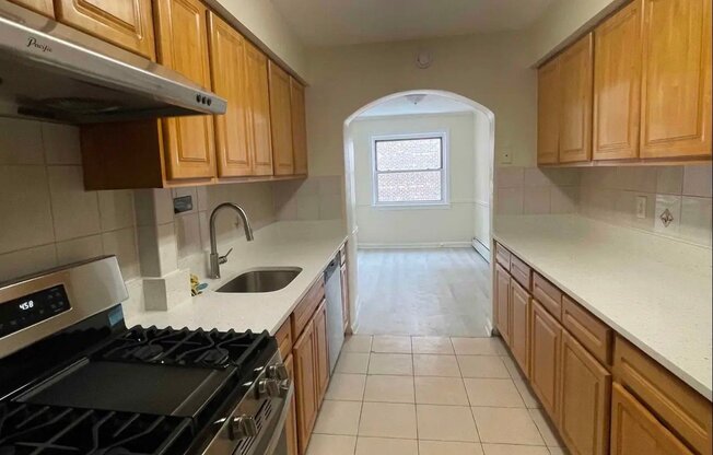 95 16 67 AVE