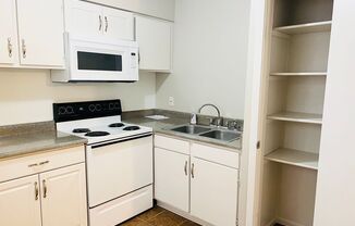 Studio, 1 bath, 494 sqft, $690