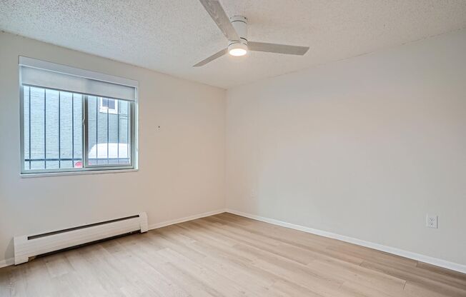 2 beds, 1 bath, 550 sqft, $1,575, Unit 103