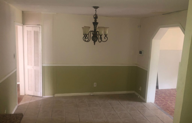 2931 Hummingbird Ln.