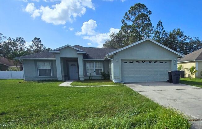 Your Ideal 3-Bedroom, 2-Bath Home in Poinciana, FL.