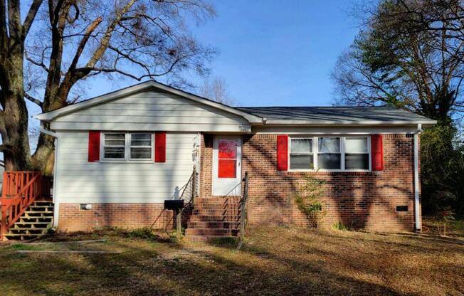 5405 HILLTOP CIR