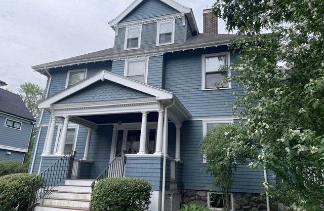 308 CABOT ST