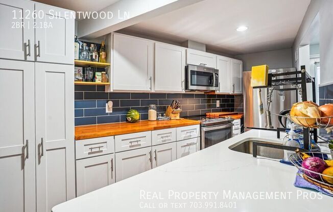 11260 SILENTWOOD LN
