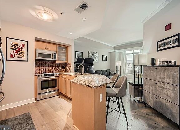 675 President St Unit 1504