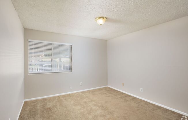 1 bed, 1 bath, 650 sqft, $1,230