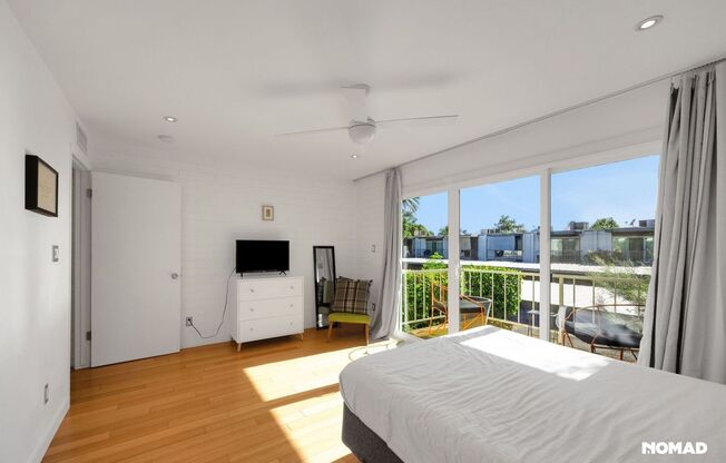2 beds, 1.5 baths, $2,500, Unit LABS 7740 E Heatherbrae Ave - 36827520420