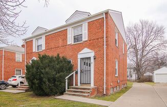257 E 250 ST