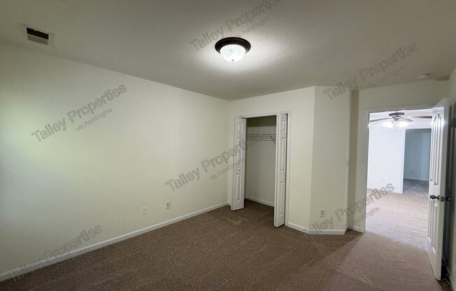 4 beds, 2.5 baths, 2,450 sqft, $2,199
