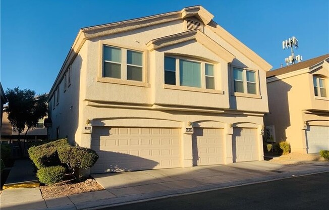 6546 Ozzie Harriet Avenue Unit 101 Bldg 109 Las Vegas, NV 89122